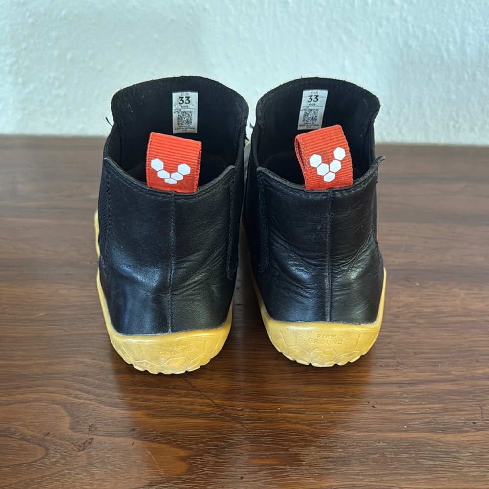 Vivo Barefoot Kids Black and Tan Boots - Picture 4 of 9